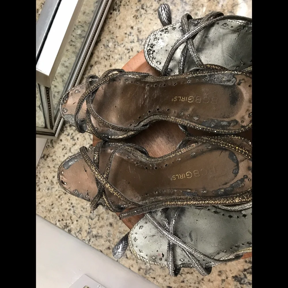 SEXY BCBG Bronze & Silver 2 Pairs “As Is” Glittery Wedges Sz 7…